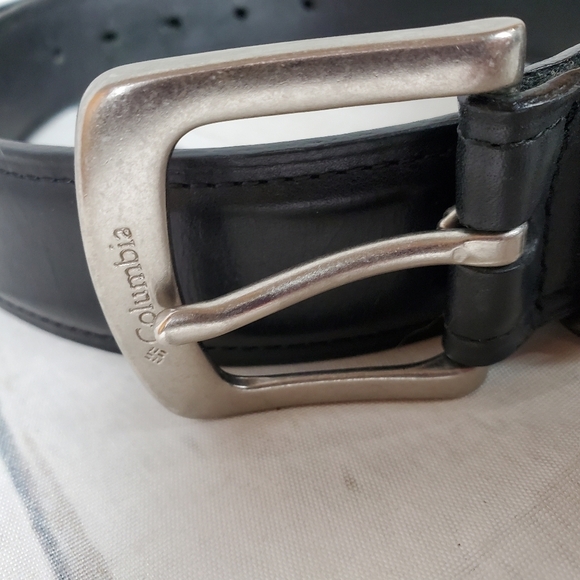 Columbia Black Leather  Belt - Picture 5 of 11